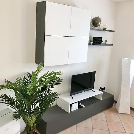 Il Ciottolo Apartments Малчезине Екстериор снимка