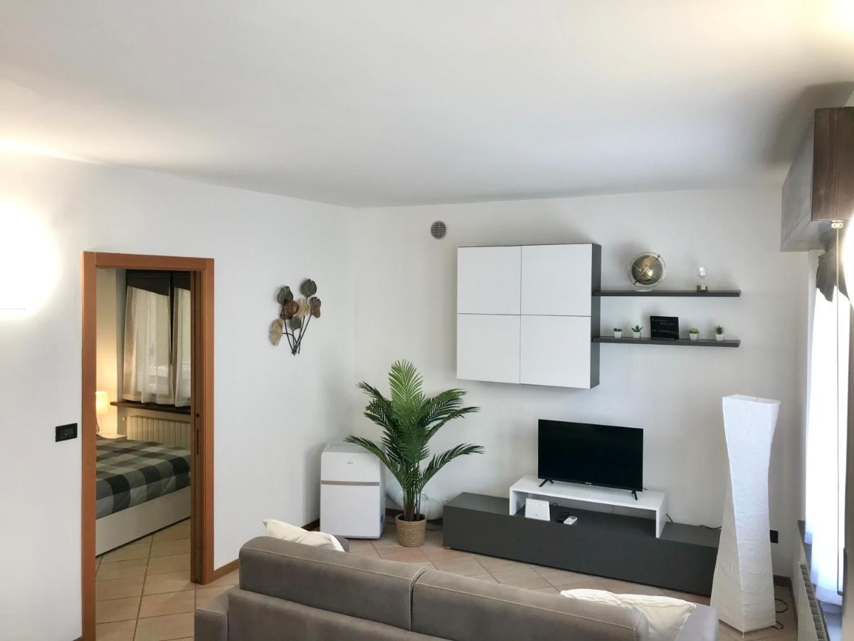 Il Ciottolo Apartments Малчезине Екстериор снимка